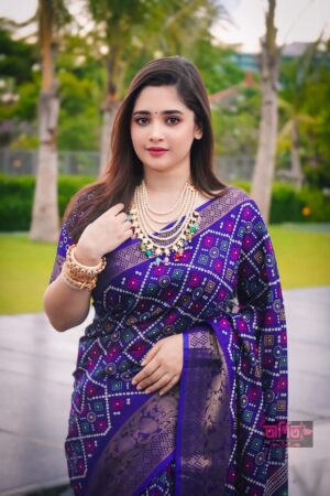 ডিজিটাল প্রিন্ট জাপানি সিল্ক অর্পিতা শাড়ি  + ম্যাচিং ব্লাউজ পিচ (code-112)