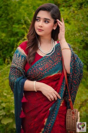 প্রিমিয়াম চান্দেরি সিল্ক শাড়ি + ব্লাউজ পিচ (code-33)