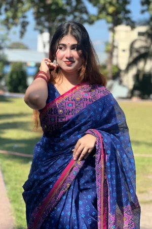 প্রিমিয়াম হাফসিল্ক বুটিক্স শাড়ি ( নীল কালার )